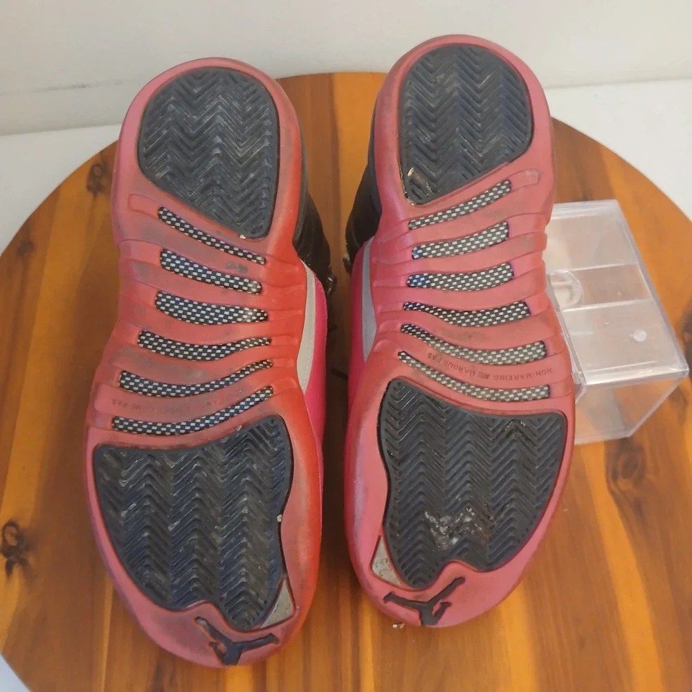 Jordan 12 Retro Kids 5.5Y Black Deadly Pink Basketball Shoes Sneakers 510815-026